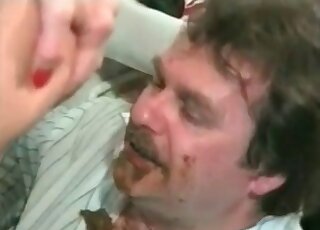 Old man licking clit and eating out from behind